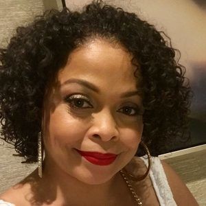 Meet your Posher, Michi